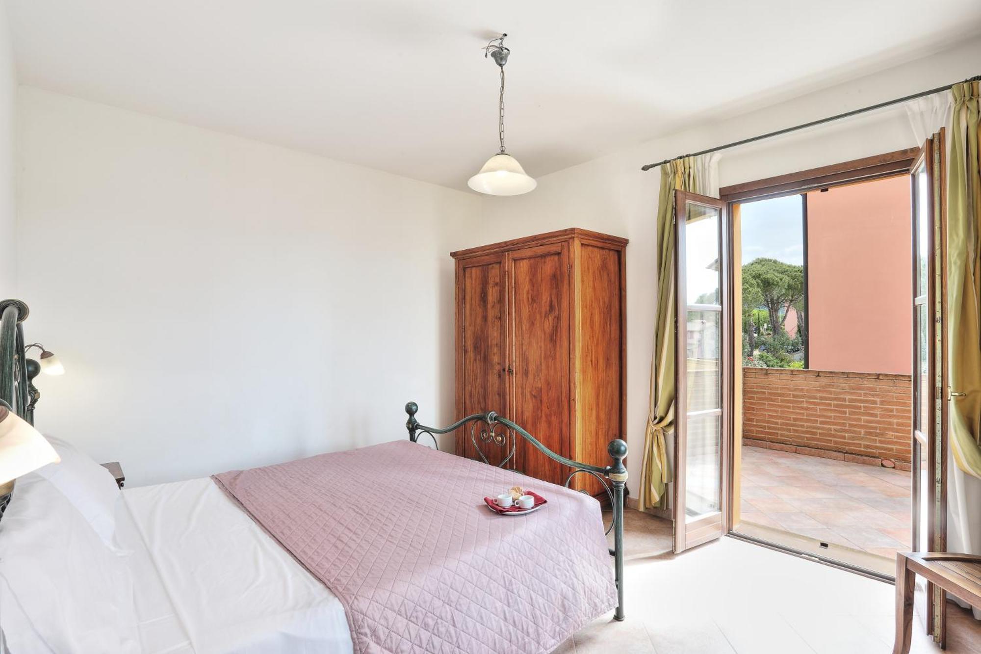 Borgo San Pecoraio Resort Riparbella Room photo